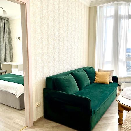 Apartments With Dnipro View Kyiv Exterior foto